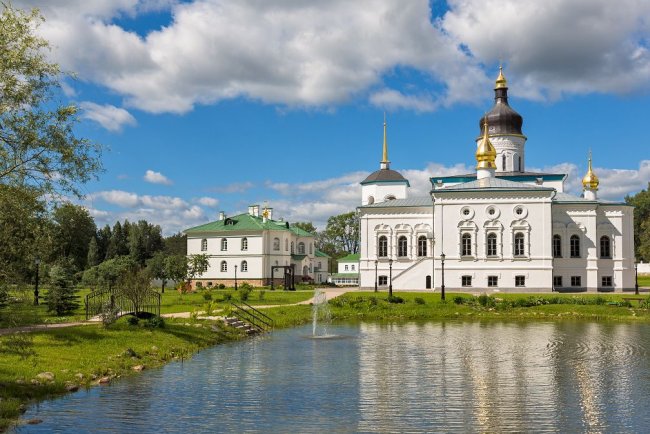 Спасо-Елеазаровский монастырь