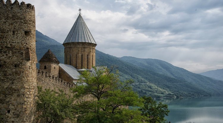 Крепость Ананури